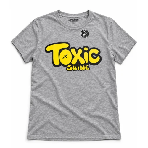 TOXIC SHINE - INDUMENTARIA - REMERA GRIS C/ESTAMPA - LETRAS AMARILLAS
